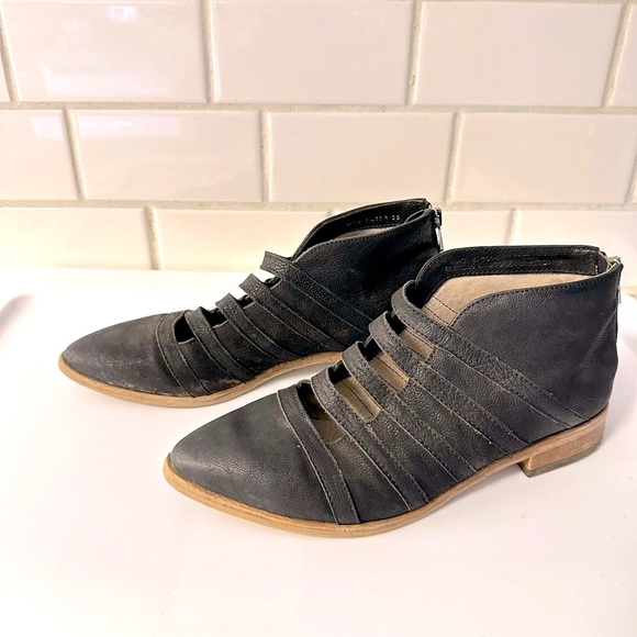 FREE PEOPLE EMMA black woman bohemian western pointed toe zip closure bootie 8.5 - Picture 5 of 11